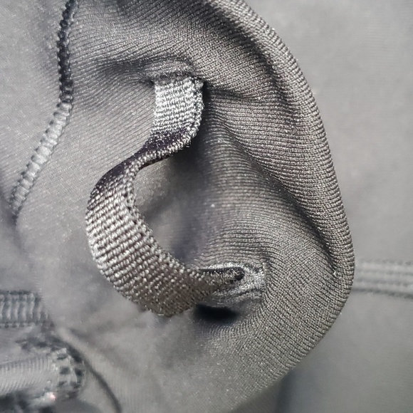 LULULEMON CAPRI LEGGINGS - Picture 9 of 12